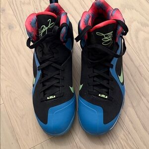 Men’s Black and Blue Lebron 9s